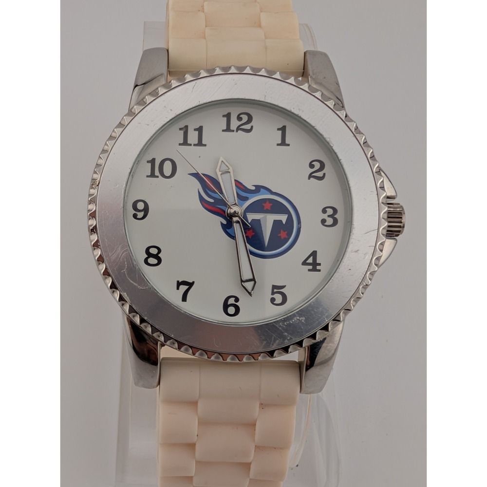 Tennessee Titans NFL Watch‎ Women 38mm Case White Silicone Band- New Battery